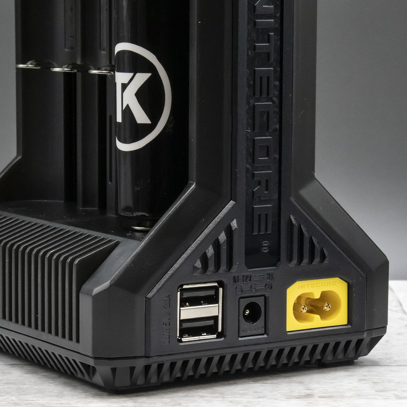 Chargeur i8 - Nitecore Chargeur i8 - Nitecore
